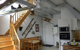 Le Central Studio Mezzanine